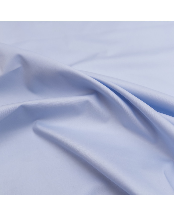 Poplin din bumbac albastru deschis