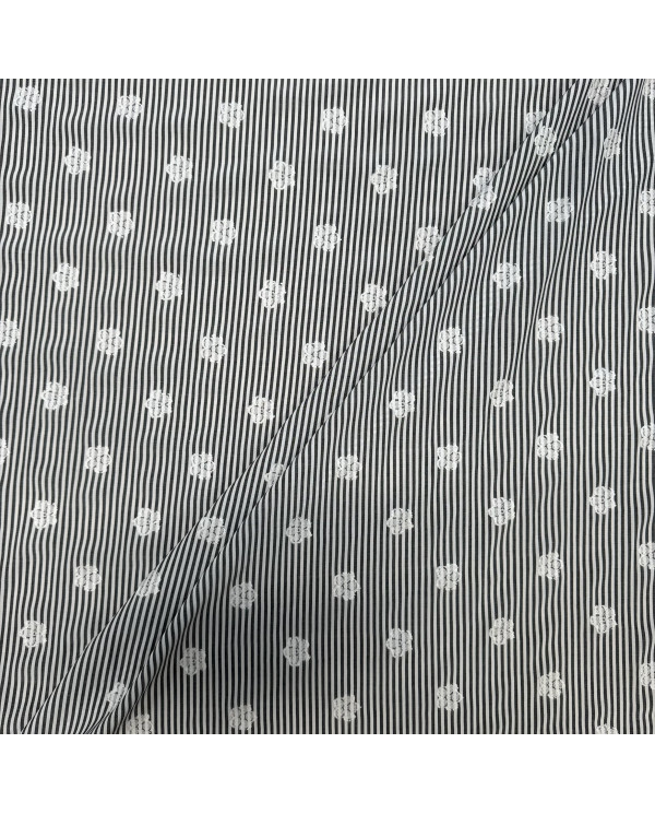 Poplin cu floricele brodate