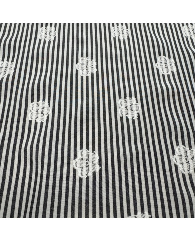 Poplin cu floricele brodate
