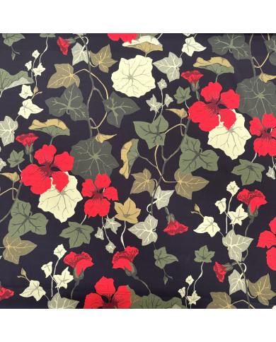 Crepe de Chine negru cu flori roșii